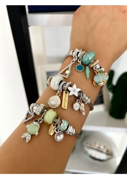 Çelik Turkuaz Rengi Midye ve Inci Detaylı Model Bileklik modelleri