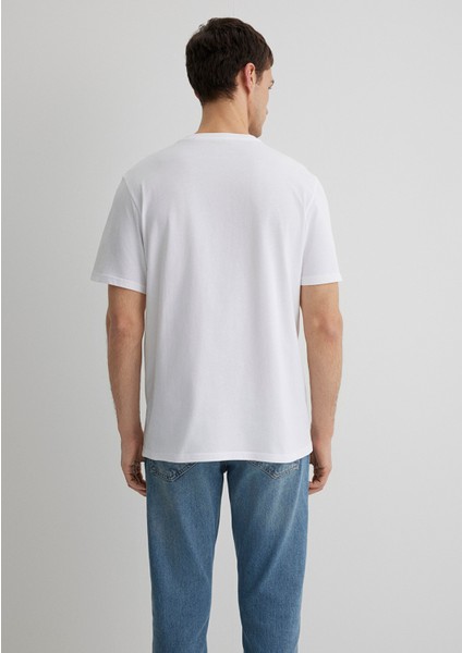 M0612006-620 Beyaz Erkek Regular Mavi Logo T-Shirt