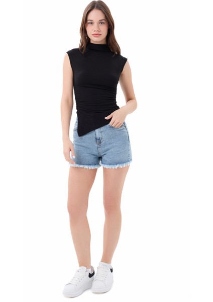 Kadın Siyah Dik Yaka Kısa Kollu Büzgü/Drape Detaylı Fitted/Vücuda Oturan Asimetrik Örme Bluz fırsatları