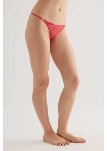 Kadın Dantelli Tanga Külot