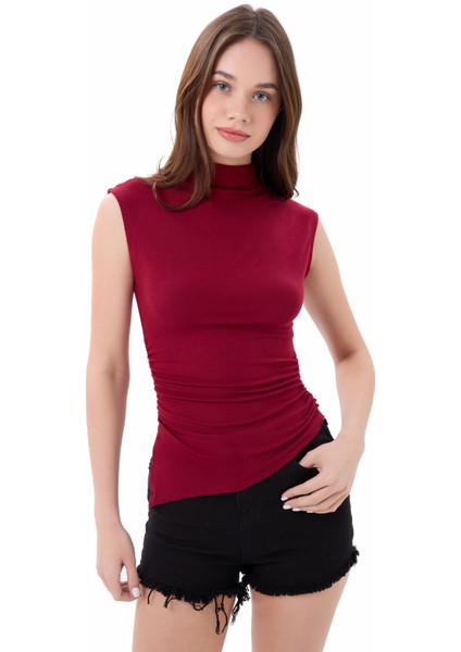 Kadın Bordo Dik Yaka Kısa Kollu Büzgü/Drape Detaylı Fitted/Vücuda Oturan Asimetrik Örme Bluz