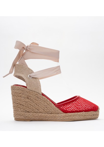 Lıons Kırmızı Fileli Kadın Bilekten Bağlamalı Dolgu Topuk Sandalet modelleri