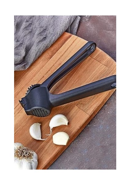 Kitchen Pratik Sert Plastik Siyah Sarımsak Ezici Kırılmaya Dayanıklı Kolay Temizlenebilen Sarımsak Press