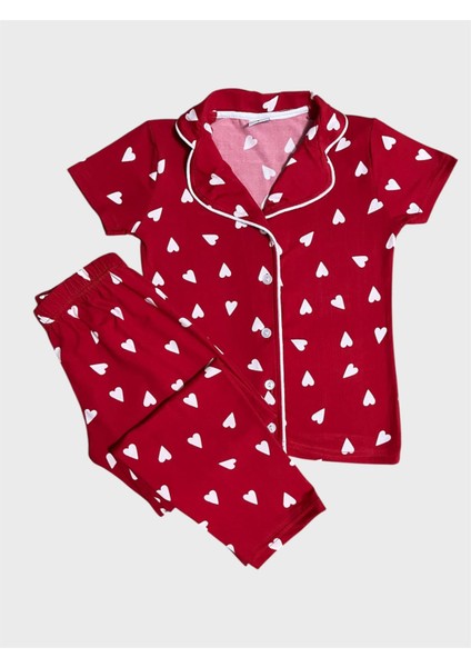Kız Çocuk %100 Pamuklu Kırmızı Kalp Desenli Gömlek Yaka Boydan Düğmeli Kısa Kollu Pijama Takımı