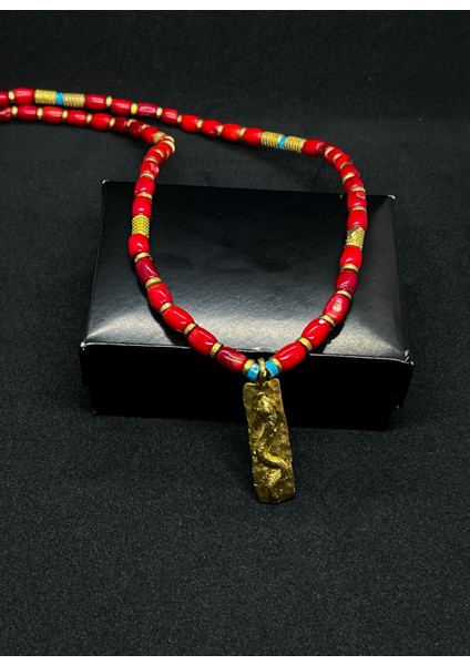 Doğal Mercan Taşlı Bronz Kolye