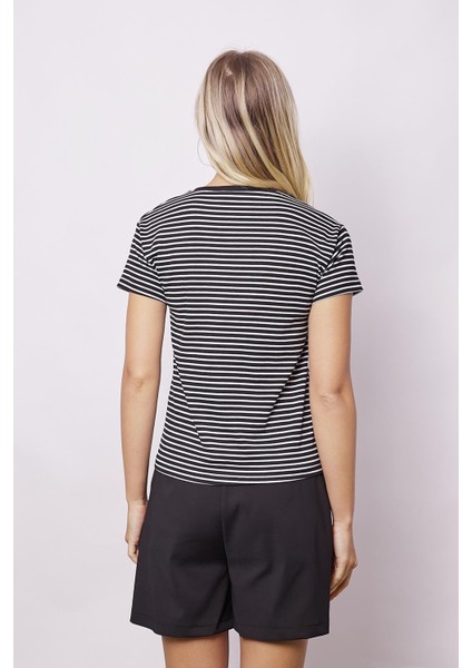 Kadın Likralı Çizgili Kaşkorse Sıfır Yaka Kısa Kol T-Shirt Bluz-Siyah Çizgi fırsatları