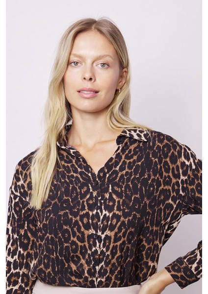 Kadın Likrasız Viskon Vual Desenli Yakalı Düşük Omuzlu Uzun Kol Şık Gömlek-Leopar fırsatları