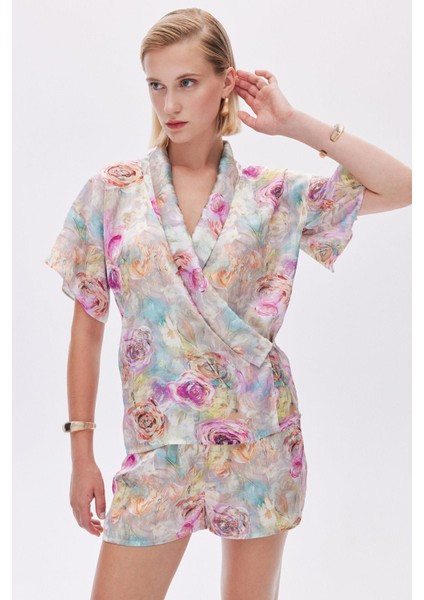 Marguerite Desenli Saten Kruvaze Kısa Pijama Takımı