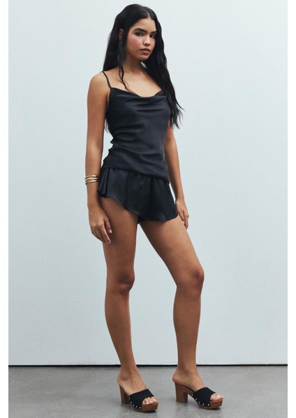Caché Saten Siyah Degaje Yaka Askılı Kısa Pijama Takım fiyatları
