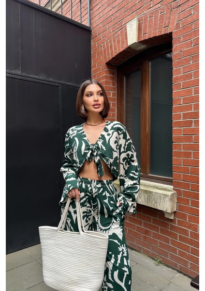 Yeşil Desenli Dokuma Bağlamalı Bluz Pantolon 2'li Takım fiyatları