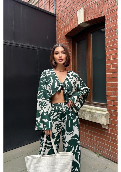 Yeşil Desenli Dokuma Bağlamalı Bluz Pantolon 2'li Takım fırsatları