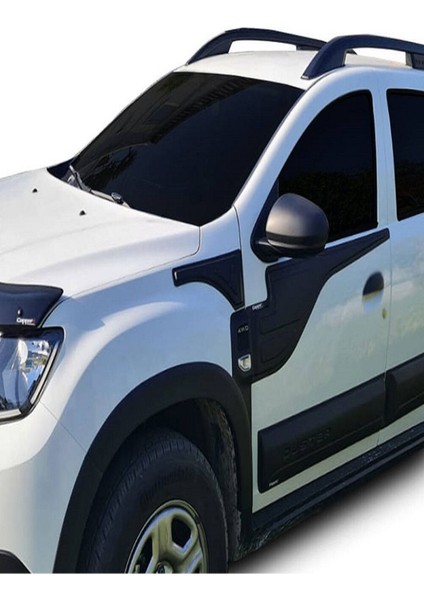 Dacia Duster 2018-2024 Arası Kapı Dodik Set Yarasa 4 Parça