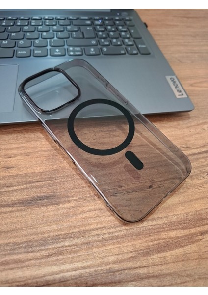 iPhone 16 Pro Uyumlu Magsafe Şarj Özellikli Sararma Yapmayan Kaliteli Sert Mika Kılıf