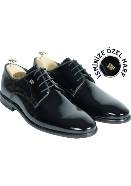Kişiye Özel Altın Harfli Bağcıklı Rugan Erkek Ayakkabı
