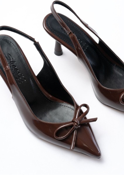 Shoes İNF-4500 Rugan Günlük Arkası Açık Fiyonklu Topuklu Ayakkabı fırsatları