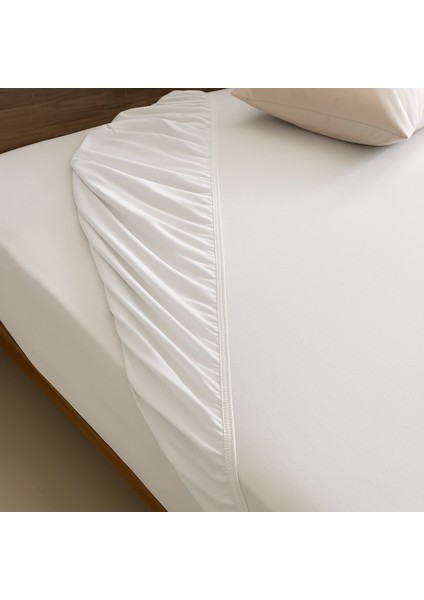 Fırfırlı Kalpli Çift Kişilik Nevresim Takımı | 4 Yastık Kılıfı | Lastikli Çarşaflı | 200 x 220 cm