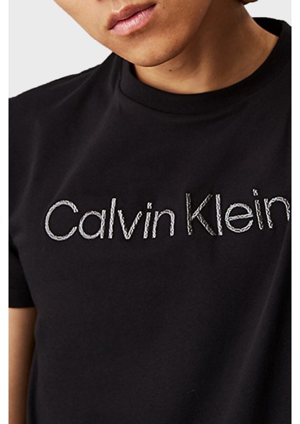 Logo Nakışlı Pamuklu Regular Fit Bisiklet Yaka T Shirt K10K114169BEH Erkek T Shirt K10K114169 Beh