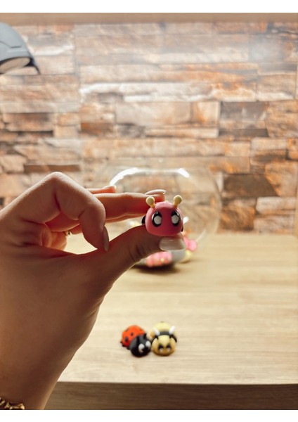 Hareketli Böcek Temalı 3'lü Paket fiyatları