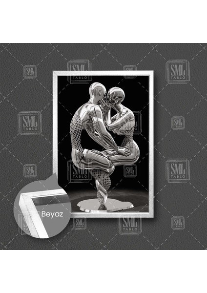 Birbirine Sarılan Öpüşen Metal Çift Zincir Aşk Love Çerçeveli Dikey Kanvas Tablo