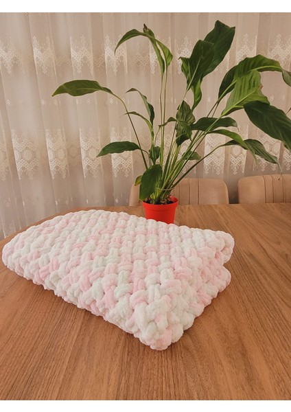 El Örgüsü Bebek Battaniyesi, El Emeği, El Örgüsü fiyatları