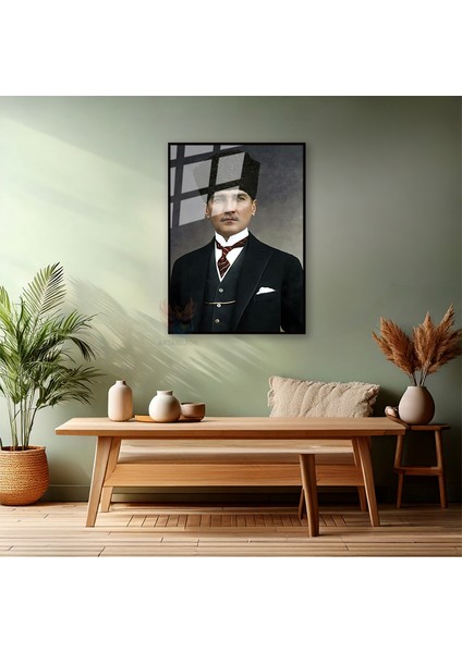 Mustafa Kemal Atatürk Metal Çerçeveli Cam Tablo Atatürk Portre Dikey Duvar Tablosu Ev Ofis Tablosu