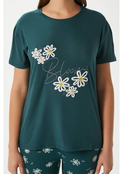 Kadın Bloom Yumuşak Doku Yeşil Çiçek Işlemeli Bisiklet Yaka Kısa Kollu Alt Üst Pijama Takımı