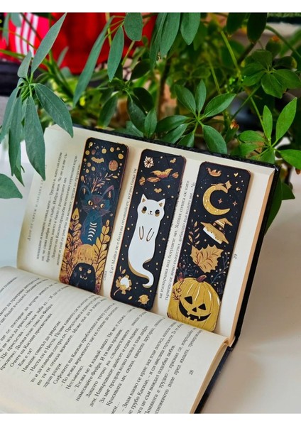Witch's Familiars Kitap Ayracı modelleri