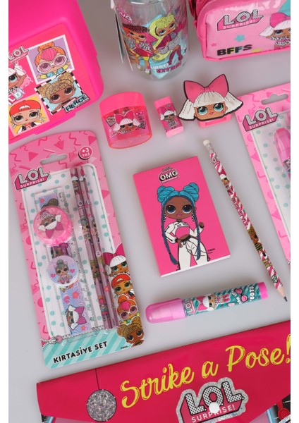 Dekomus Ile Lisanslı L.o.l. Surprıse 24 Parça Premıum Kırtasiye Seti Kalem Çantası,çift Taraflı Not Defteri,cetvel,kurşun Kalem,kalemtraş ve Silgi Seti modelleri