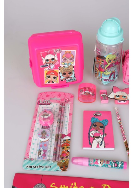 Dekomus Ile Lisanslı L.o.l. Surprıse 24 Parça Premıum Kırtasiye Seti Kalem Çantası,çift Taraflı Not Defteri,cetvel,kurşun Kalem,kalemtraş ve Silgi Seti