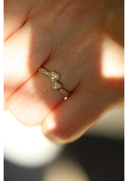 14 Ayar Altın Taşlı Ikiz Kalpler Yüzük