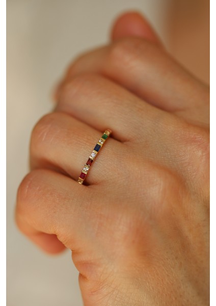 14 Ayar Altın Renkli Taş Sıralı Yarımtur Yüzük fırsatları