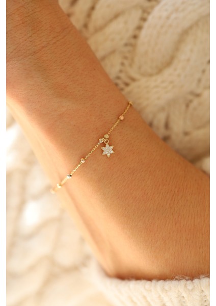 14 Ayar Altın Dorika Detaylı Yıldız Bileklik fiyatları