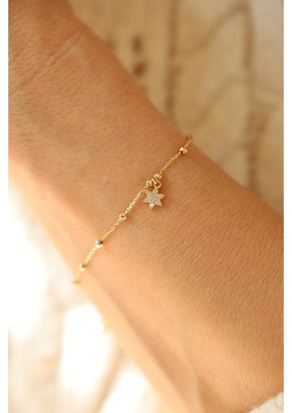 14 Ayar Altın Dorika Detaylı Yıldız Bileklik modelleri