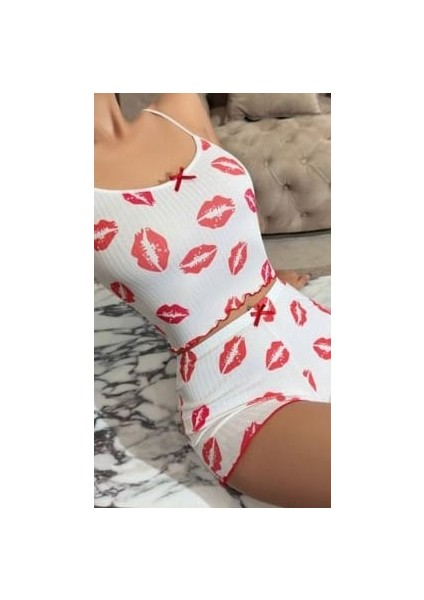 Askılı Dudak Desenli Şortlu Pijama Takımı 2li