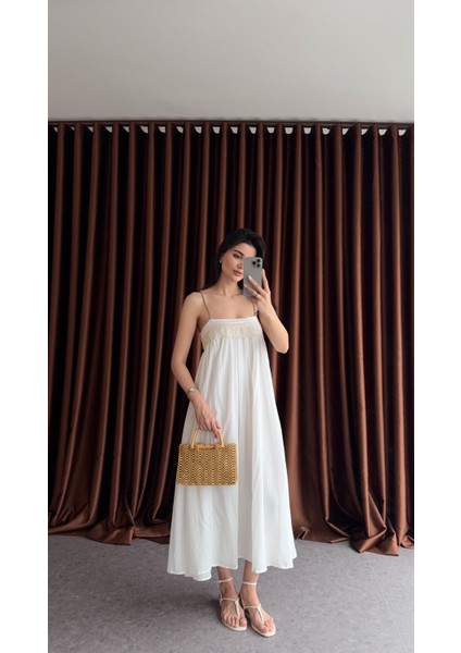 Dantel Detaylı Askılı Elbise