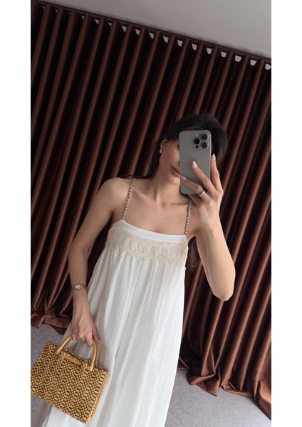 Dantel Detaylı Askılı Elbise fırsatları