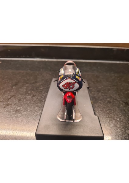 1/18 Aprilia Rsw 250 1998 GP250 World Champion Rossi modelleri
