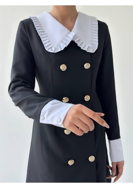 Loyada Geniş Yaka Elbise