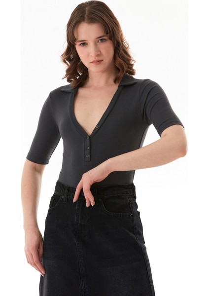 Basic Polo Yaka Çıtçıtlı Likralı Modal Body