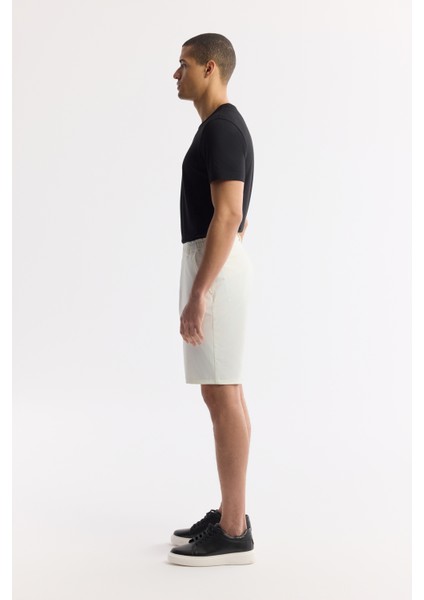 Erkek Kırık Beyaz Beli Lastikli Bi-Stretch Teknik Kumaş Relaxed Fit Şort A51Y3712 fiyatları