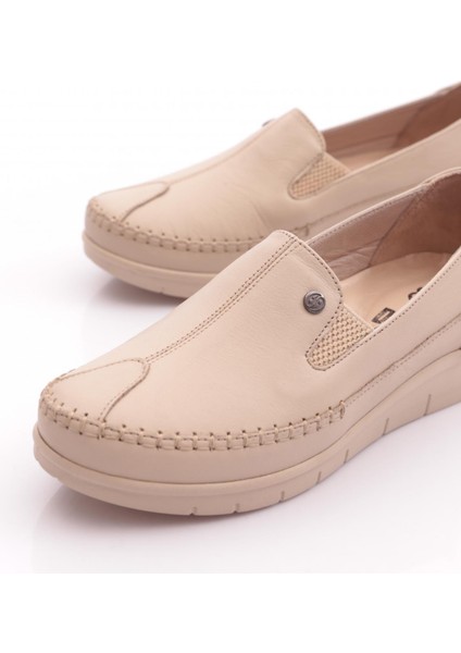 2001 Kadin Comfort Ayakkabi fırsatları