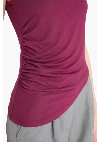 Slim Fit Dar Kesim Bisiklet Yaka Basic Düz Asimetrik Kesim Drapeli Atlet F0358AX25SM