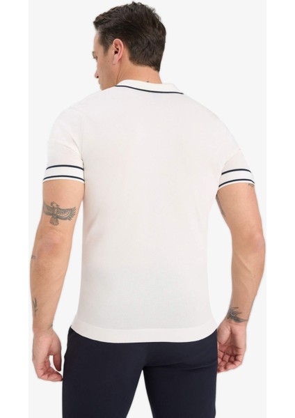 Standart Fit Polo Yaka Kısa Kollu Beyaz Triko Tişört E3251AX25SM modelleri