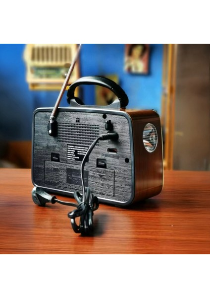 Bluetoothlu Eskitme Nostalji Tasarımlı Şarjlı Solar Panelli Radyo - Işıklı Nostalji Radyo
