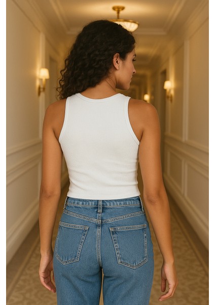 Kadın Beyaz Fitilli Görünümlü Askılı Kalın Esnek Örme Basic Crop Atlet Bluz