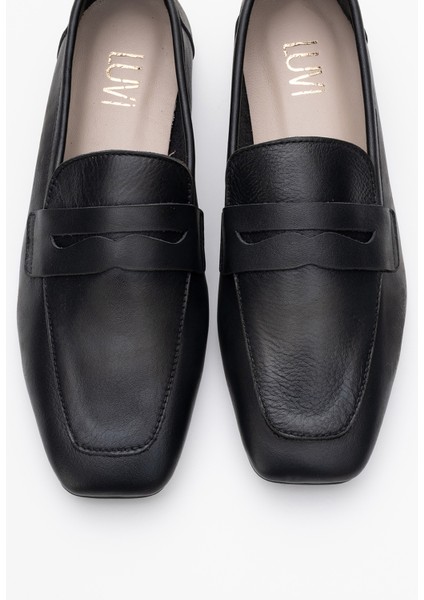 Morne Siyah Cilt Deri Kadın Loafer Ayakkabı