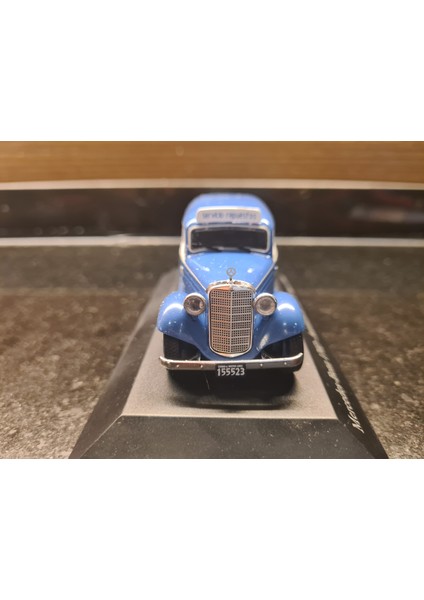 1/43 Mercedes 170D Van Service Car 1954 fiyatları