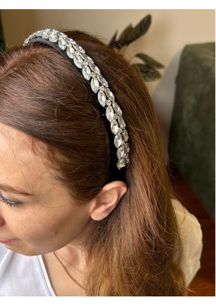Bymerve Kumaş Ince 3 cm Full Baget Siyah Renk Taş Şık Abiye El Yapımı Taç Kına (Yurt Dışından)