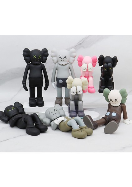 Karikatür Kaws Cos Model Bebek (Yurt Dışından)