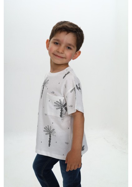 Erkek Çocuk Göğsü Cepli Palmiye Baskılı Tişört fırsatları
